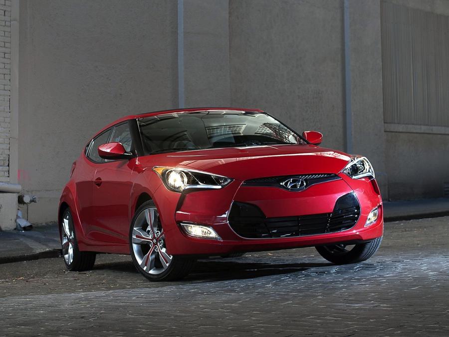  Hyundai Veloster 2011 года  (US) (фото 5 из 30)